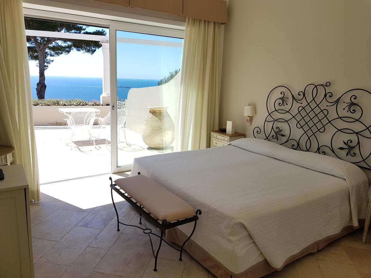 Camera Deluxe Matrimoniale/Doppia con Letti Singoli con Vista Mare
