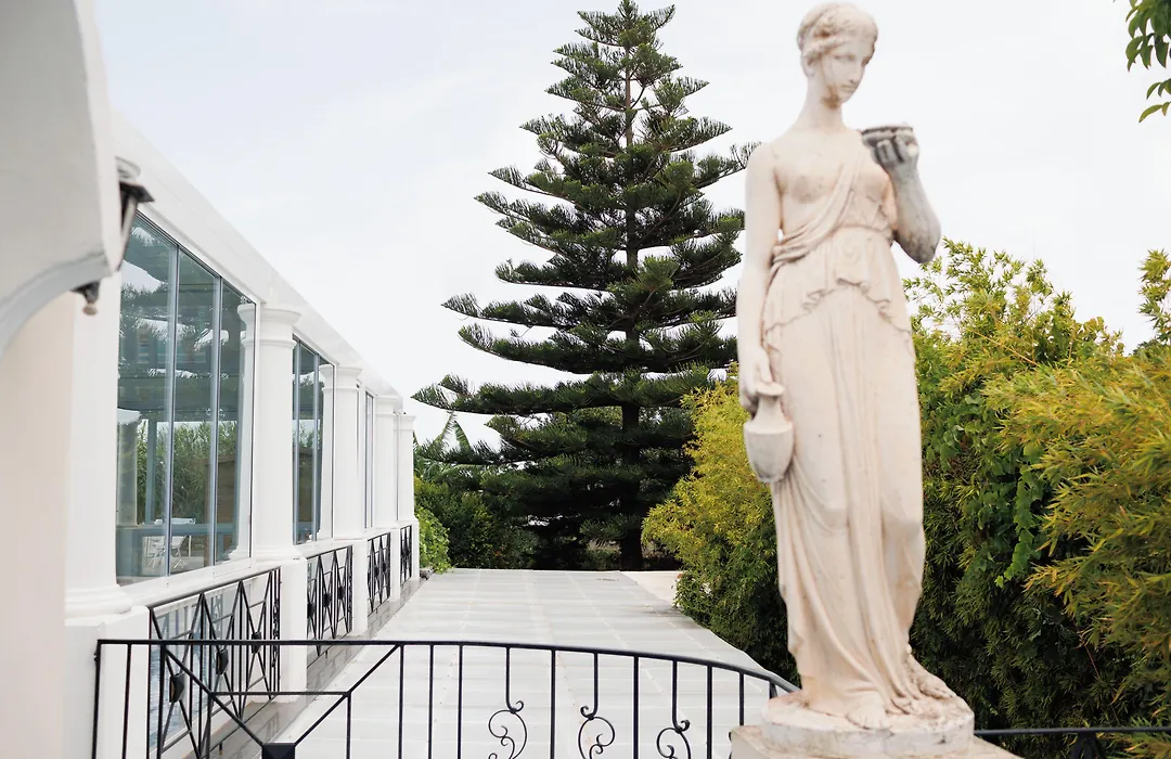Hotel Bussola-1
